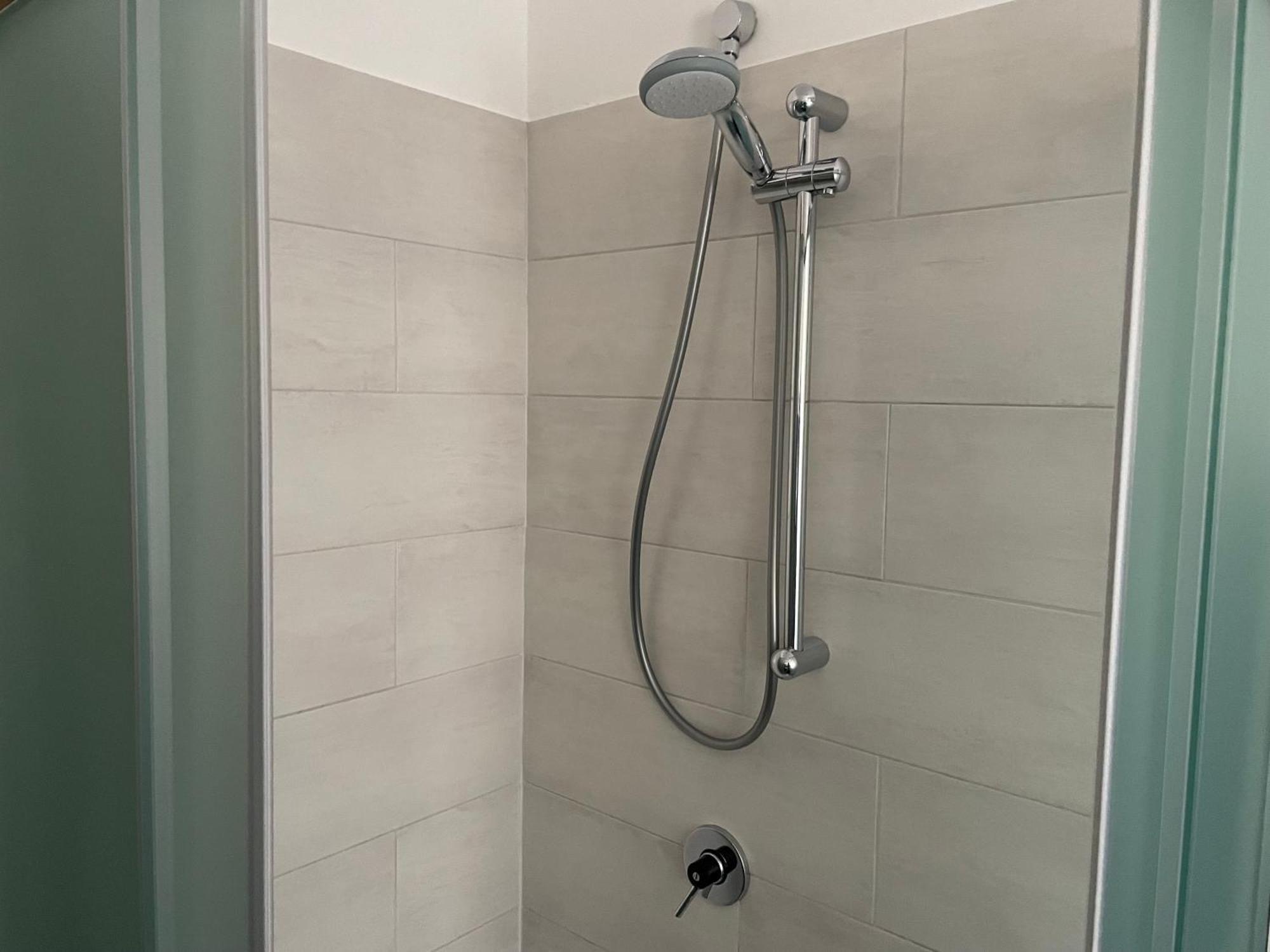 Appartamento Spazioso Con 3 Camere Da Letto Рива-дель-Гарда Экстерьер фото