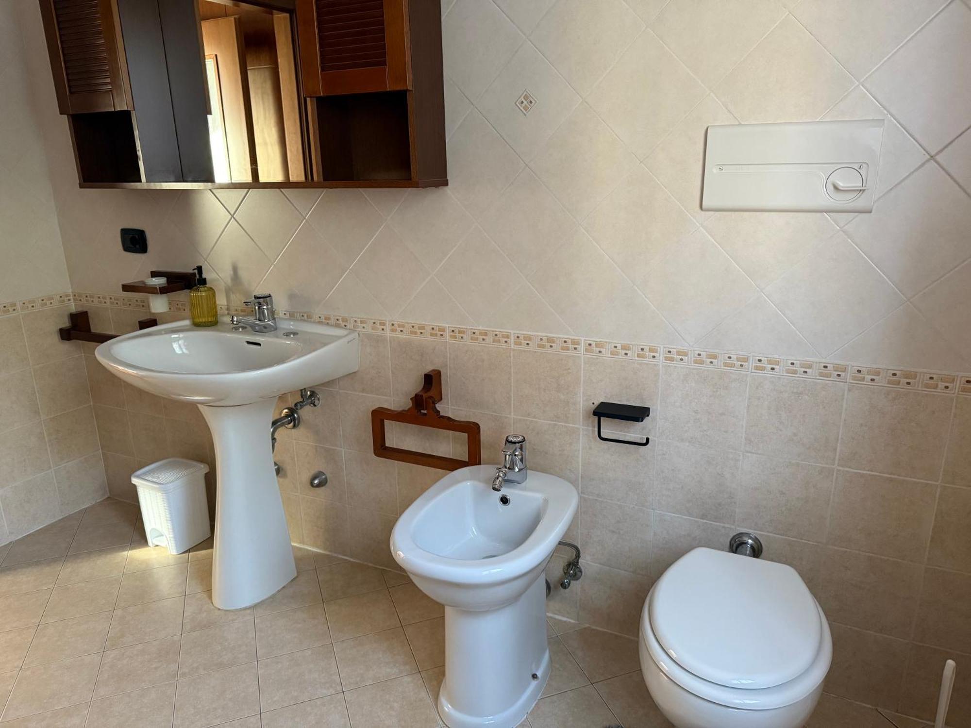 Appartamento Spazioso Con 3 Camere Da Letto Рива-дель-Гарда Экстерьер фото
